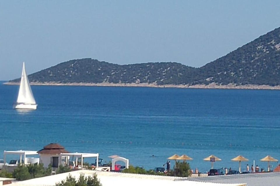 Surroundings [summer] (1-5 km)