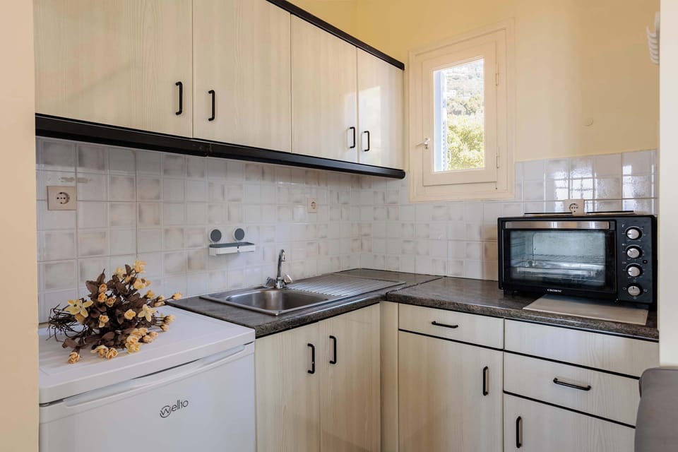 Fully equipped kitchen with everything you need for your stay

