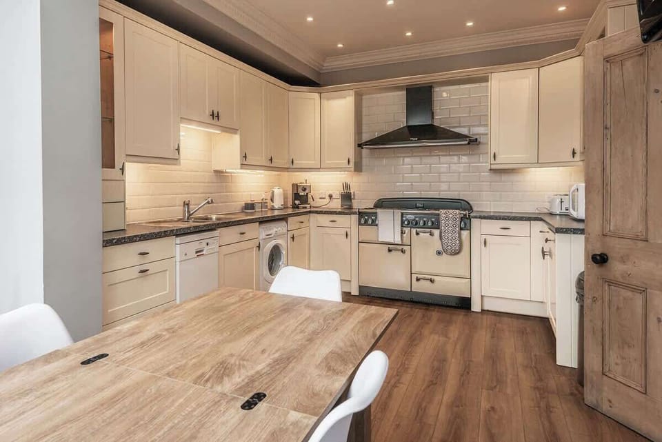 58 Belview Rd Kitchen 6234
