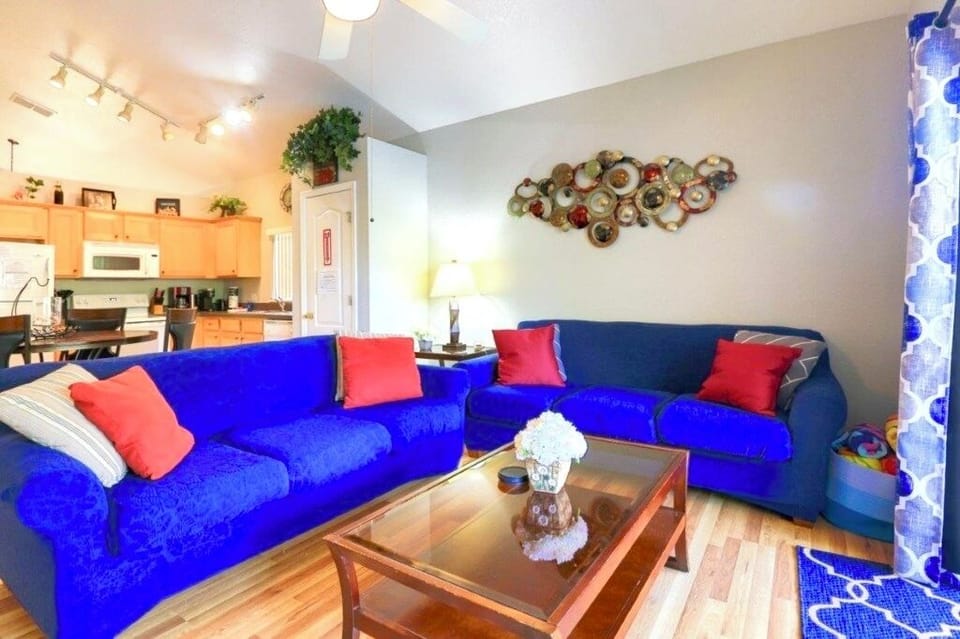 Plenty of seating in the sitting area with direct access to the pool and deck