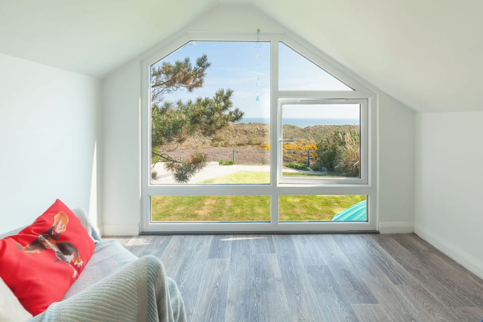 The Look Out with spectacular Dunes & Sea view.  Time to just sit & watch!