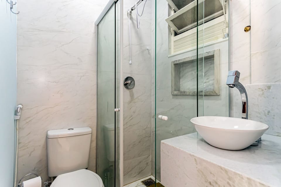 Toilet,Bedroom