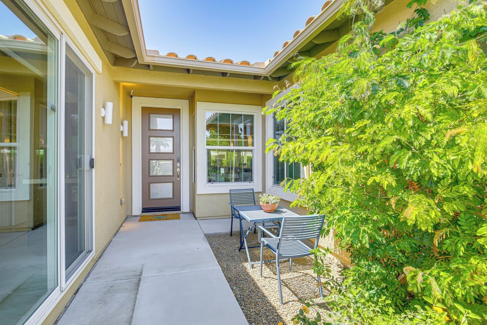 Property Entrance | Dining Area
