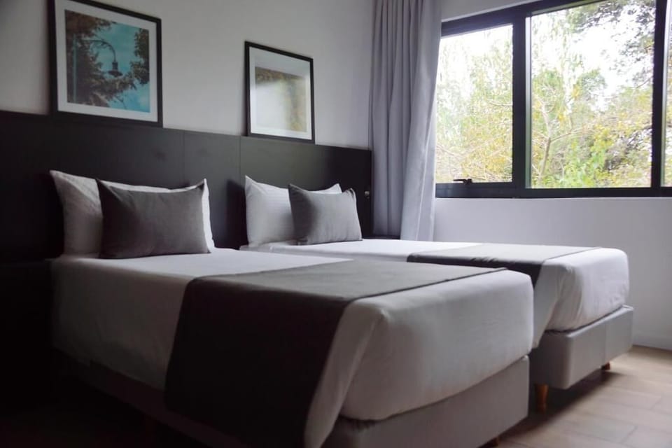 Recharge in a practical studio layout made for effortless stays.