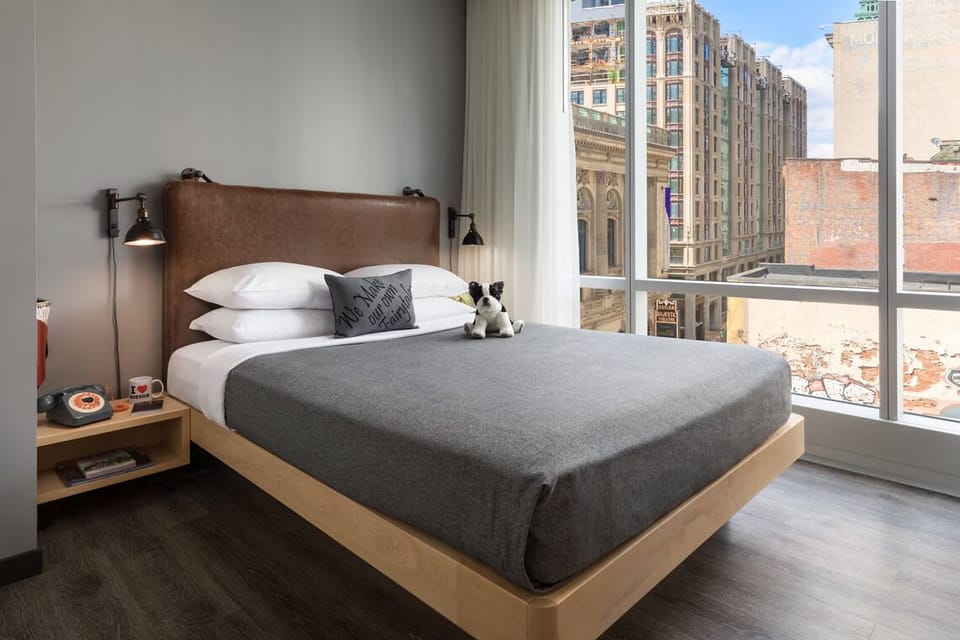 Unit with Queen size bed