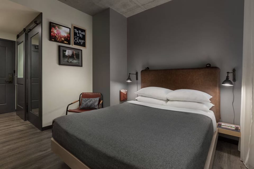 Unit with Queen size bed