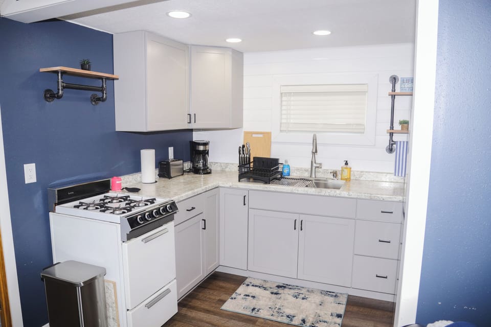 More Kitchen