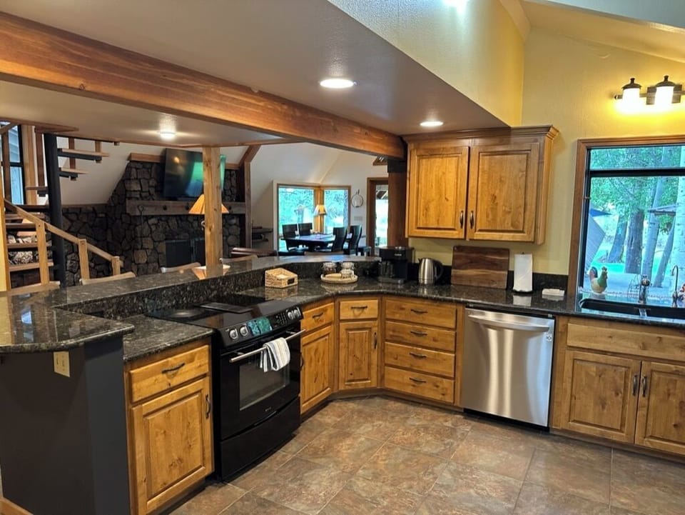 Kitchen and Bar