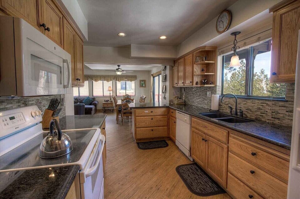 Main Level- Kitchen