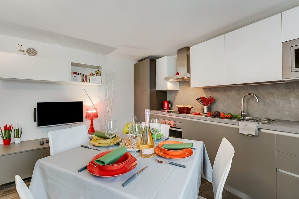 Kitchen and dining area