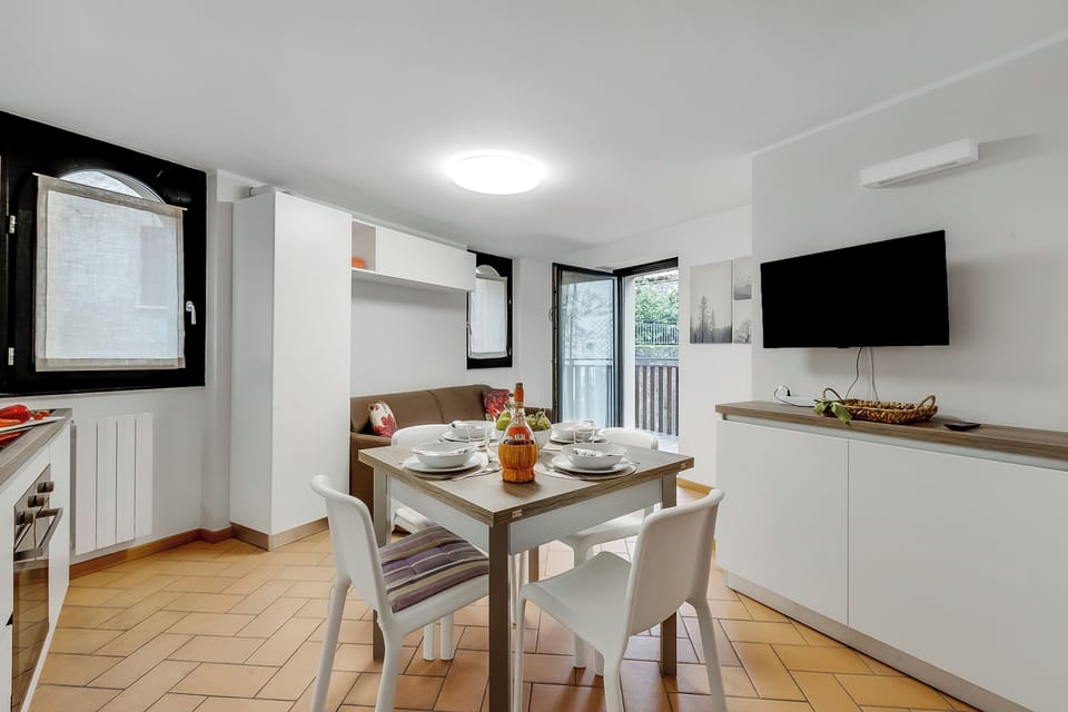Kitchen and dining area