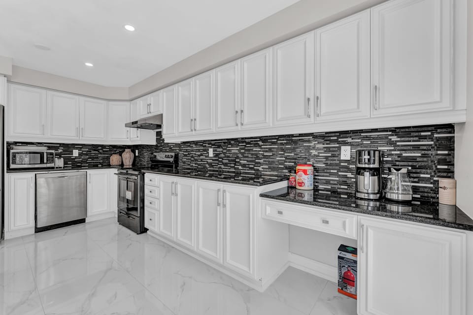Alternate view for Kitchen