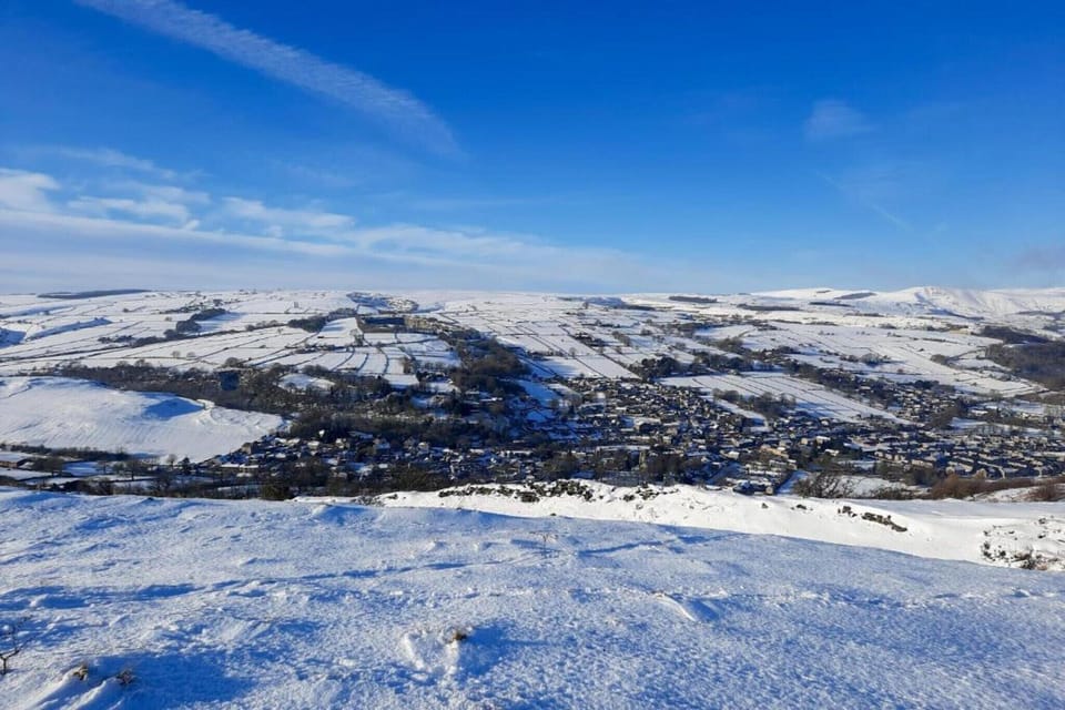 Region [winter] (>5 km)
