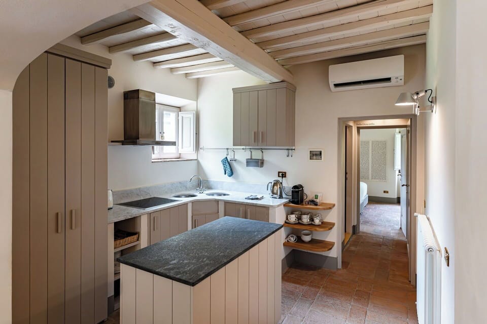 Autumn, Kitchen, Spring, Summer