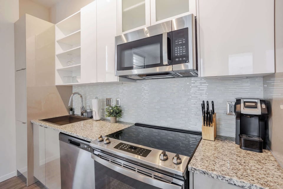 Fully equipped kitchen