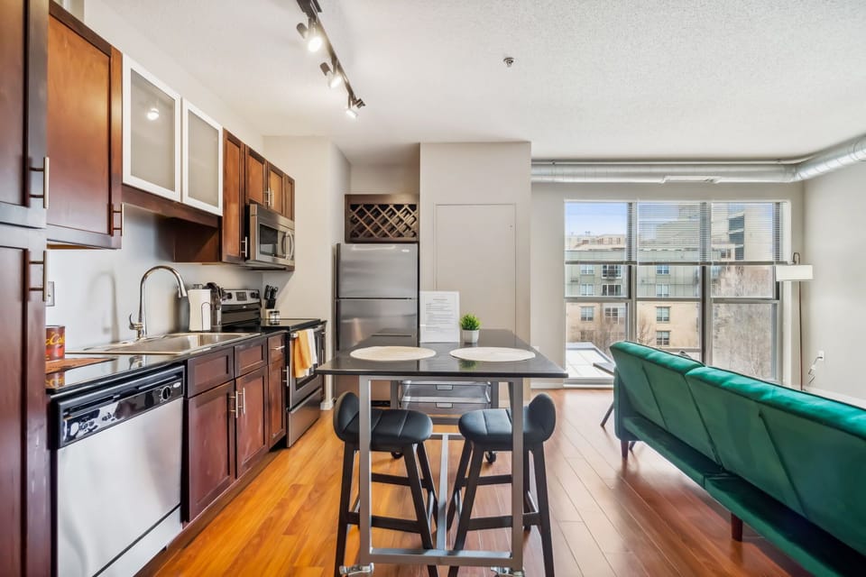 Fully equipped kitchen