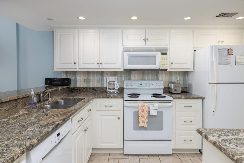 Inviting fully equipped kitchen