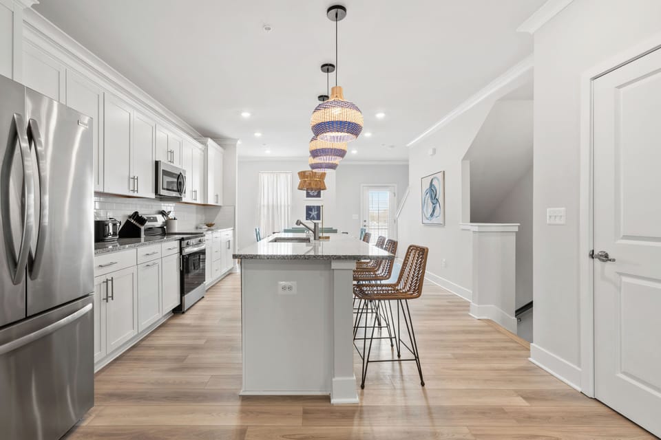 The open concept makes it perfect for all your family to gather.