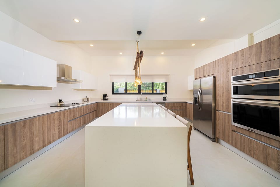 Fully equipped kitchen on the first floor, including coffee makers. 