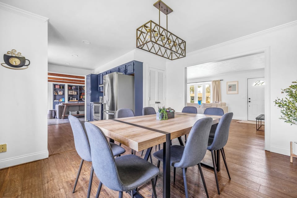 This elegant space invites you to gather around the table and create unforgettable memories.