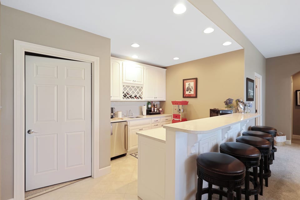 Bottom level kitchen