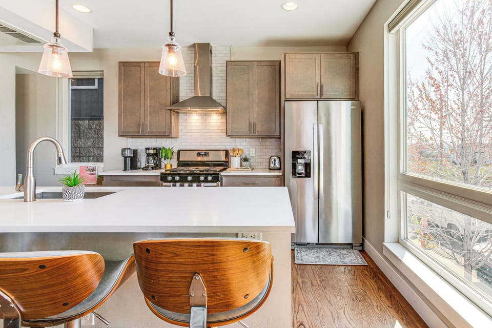 Kitchen | Main Floor | Cooking Basics | Drip & Pod Coffee Maker |
