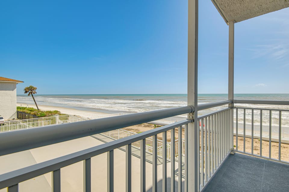 Satellite Beach Vacation Rental | 2BR | 2BA | 1,100 Sq Ft | Step-Free Access