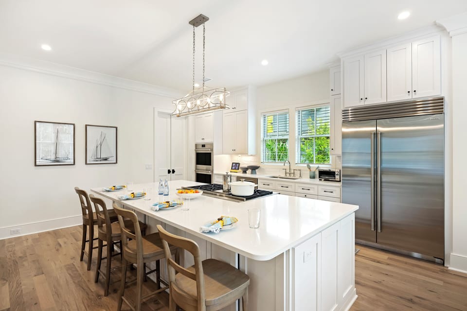 Fully updated and luxury chef's kitchen