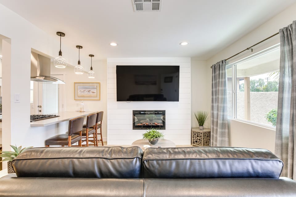 Living Room | Full Sleeper Sofa | Fireplace
