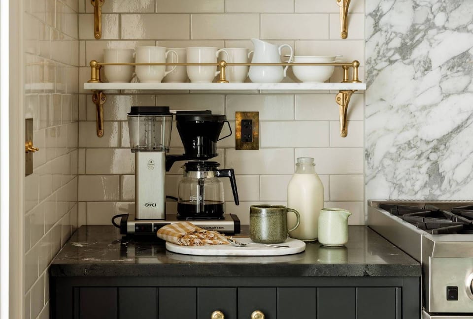 Coffee lovers are in luck as this rental provides coffee. There are also cute cafes a short drive away.