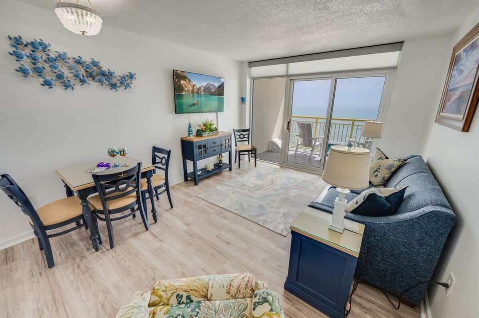 Large Living Area with Amazing Views of the Ocean, Beautifully Decorated