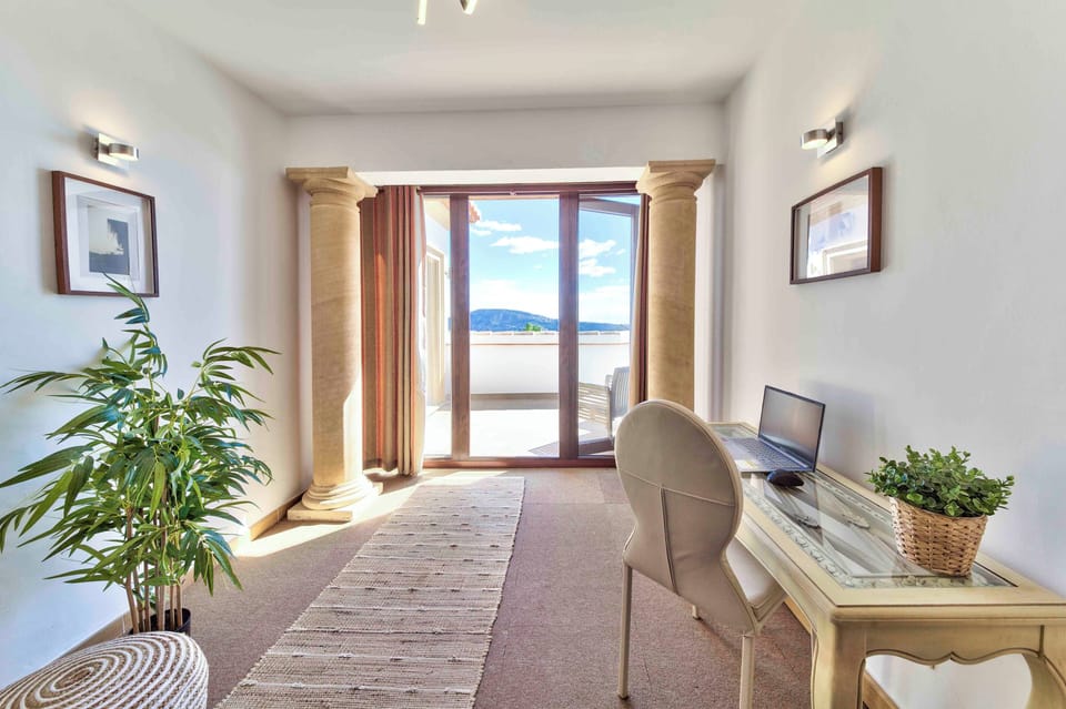 Office work space