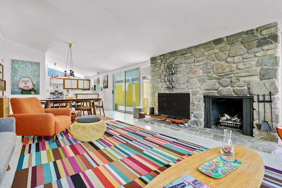 Lively living area