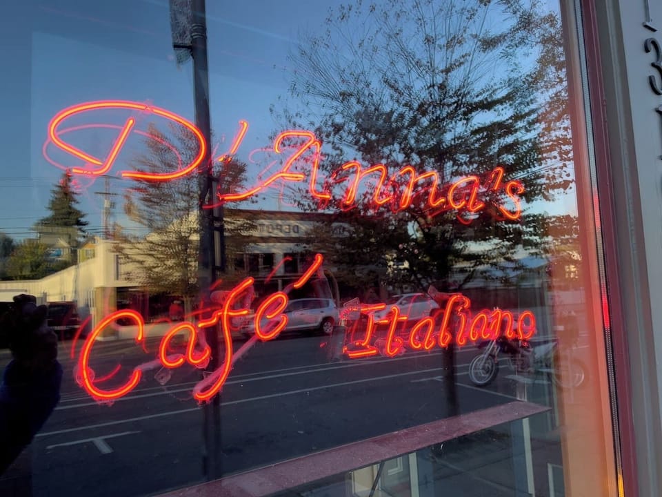 Like fresh pasta? D'Annas is a Bellingham favorite, two blocks away. 