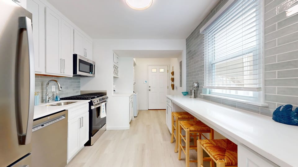 Brand new kitchen and appliances