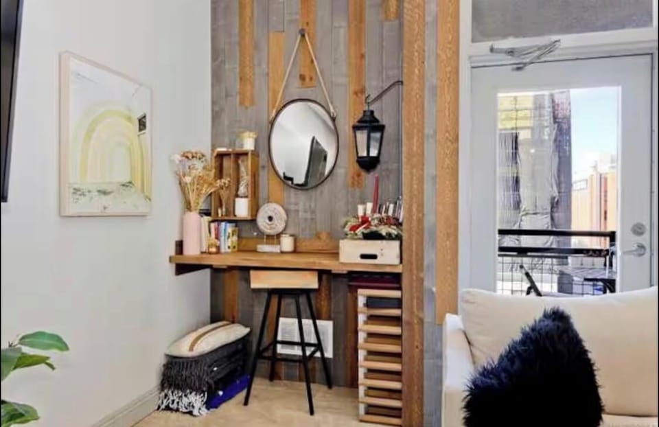 WORKING SPACE