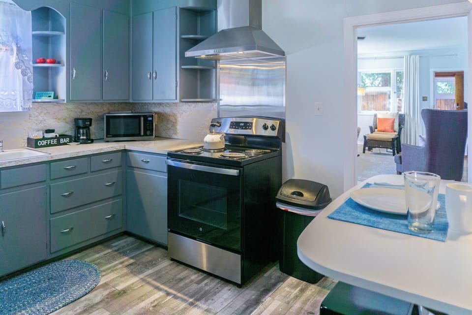 Kitchen Range