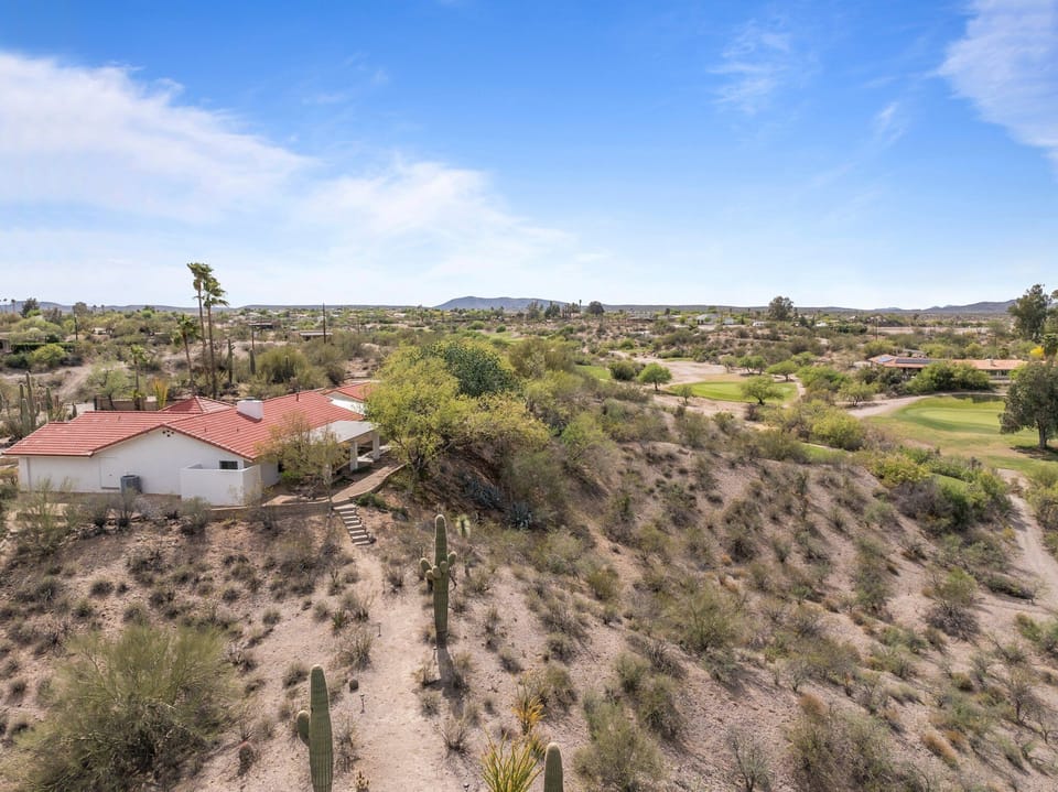 10 web or mls DJI 20250422215500 0017 D