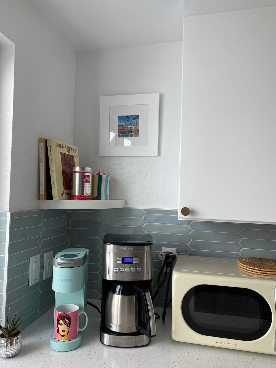Coffee nook for your favorite beverages