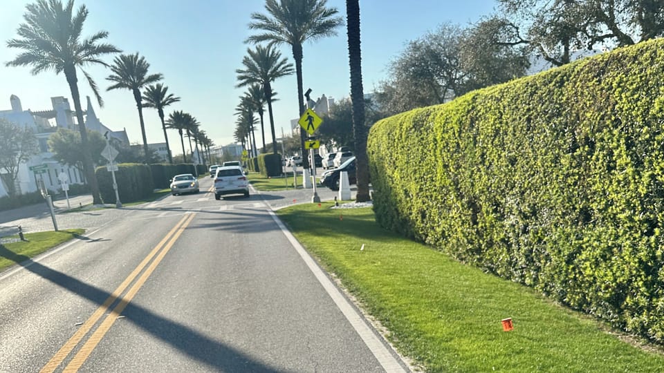 Close to everything! Walk or Bike to Alys, Seacrest, and Rosemary