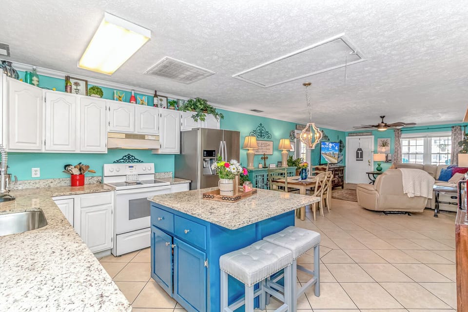 Beautiful granite countertops!
