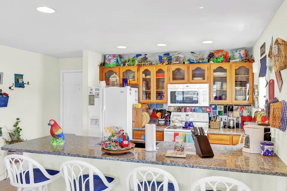 Fully Stocked Kitchen