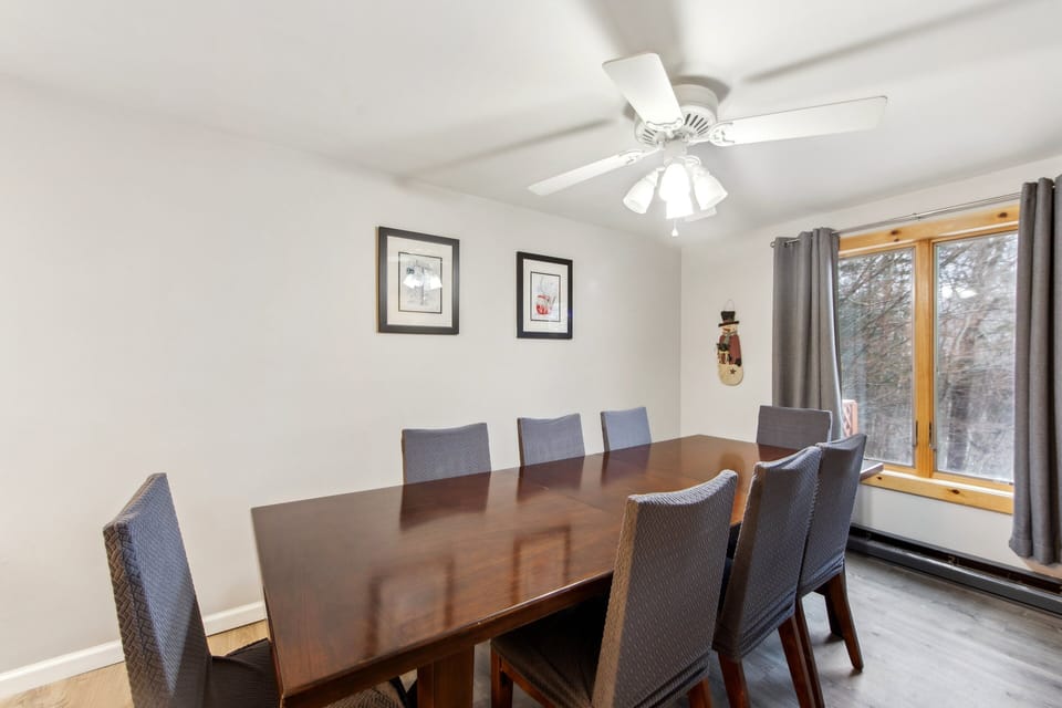 Furniture, Table, Dining Table, Architecture, Building