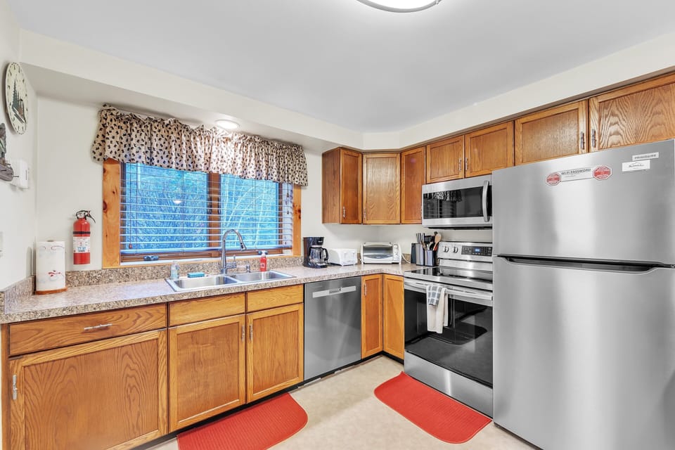 Indoors, Home Decor, Kitchen, Appliance, Refrigerator