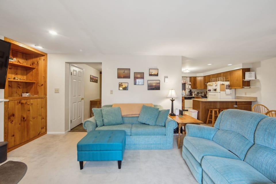 Furniture, Indoors, Living Room, Room, Couch