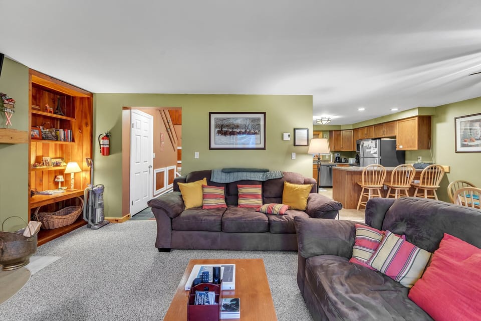 Furniture, Indoors, Living Room, Couch, Home Decor