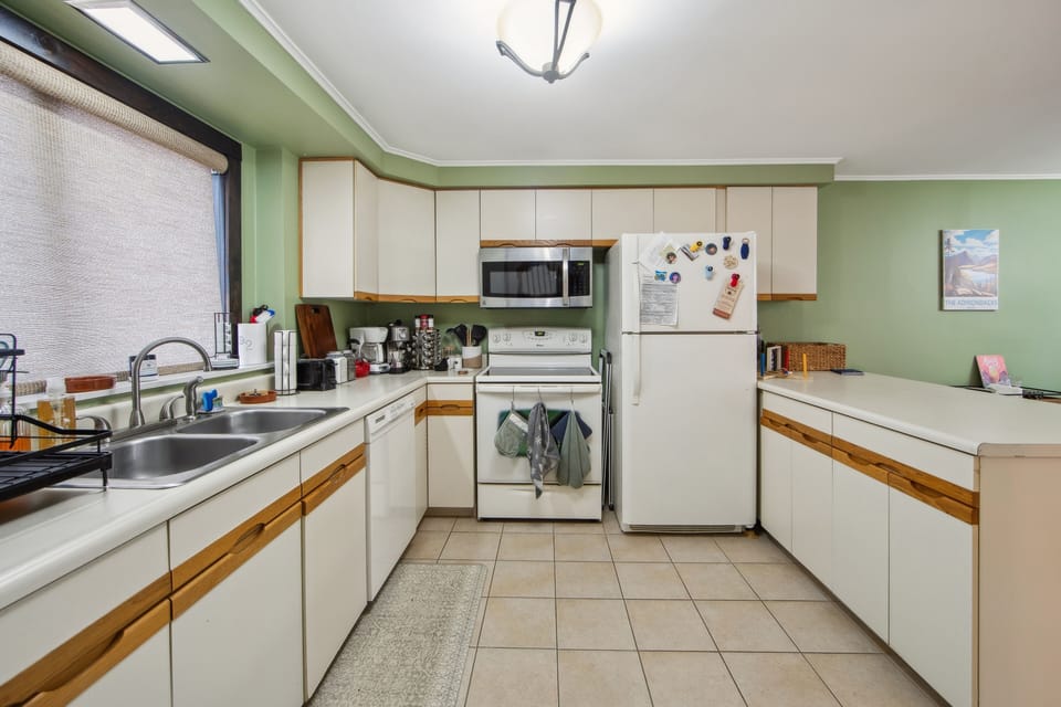Indoors, Appliance, Refrigerator, Kitchen, Lamp
