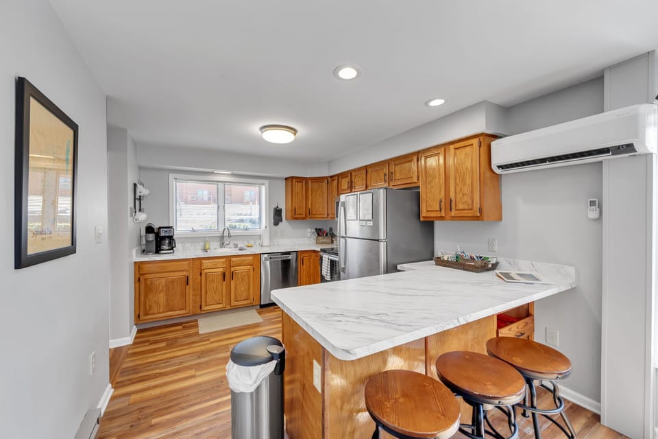 Indoors, Kitchen, Hardwood, Floor, Flooring