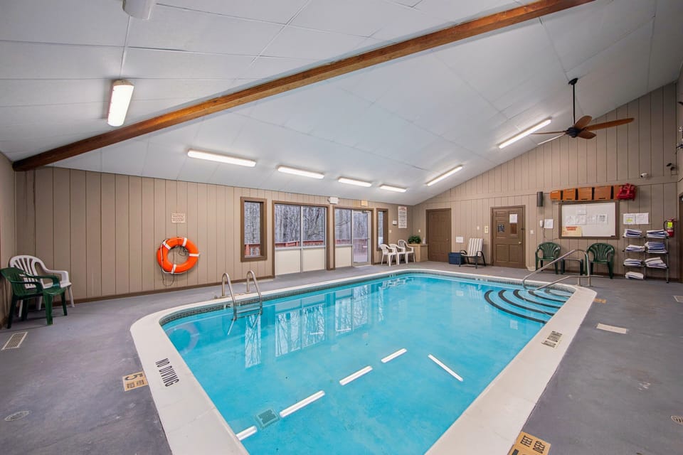 Pool, Water, Swimming Pool, Outdoors, Chair