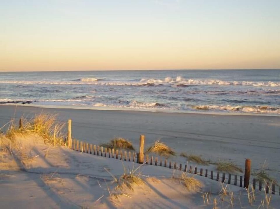 Beautiful beach 2 blocks away